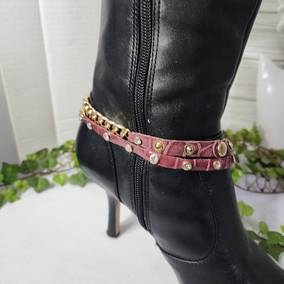 Gold Cuban Link Chain and Burgundy Leather Boot Ankle Bracelet - Picture 1 of 9